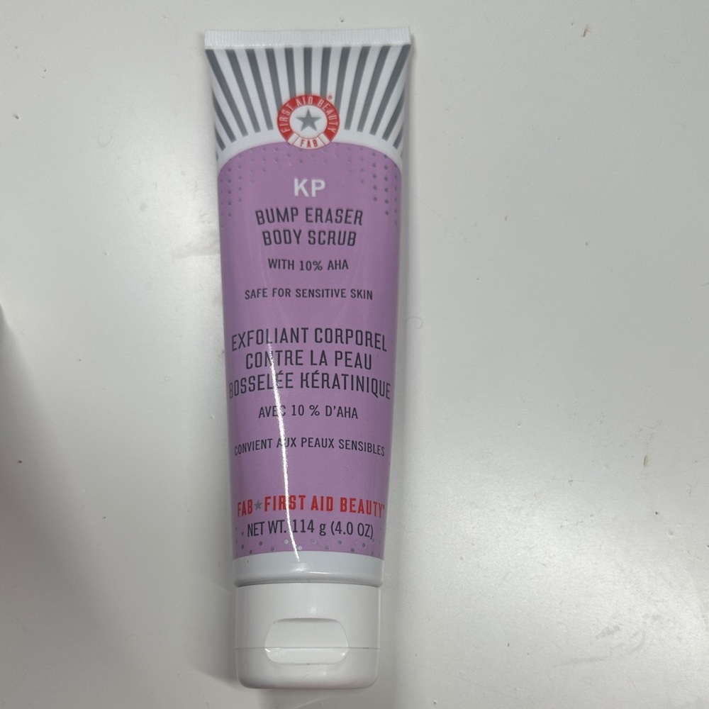 First Aid Beauty KP Bump Eraser Body Scrub - Lavender and White